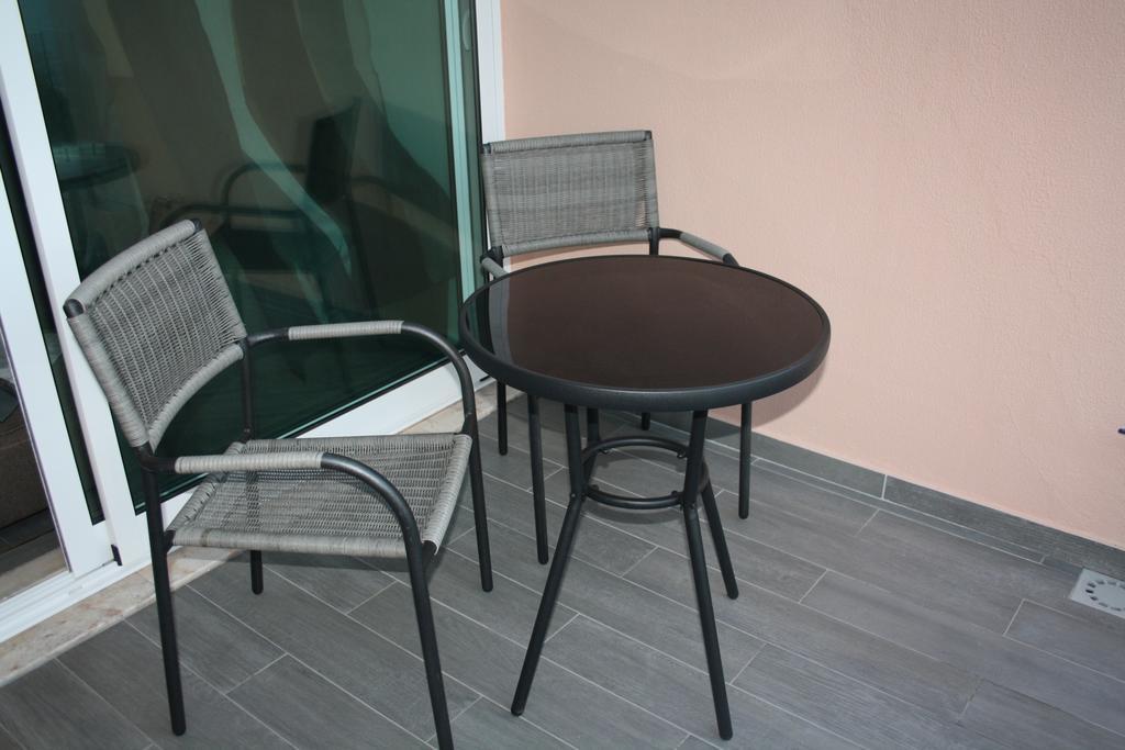 Ventur Flat Apartment คานีโซ ห้อง รูปภาพ