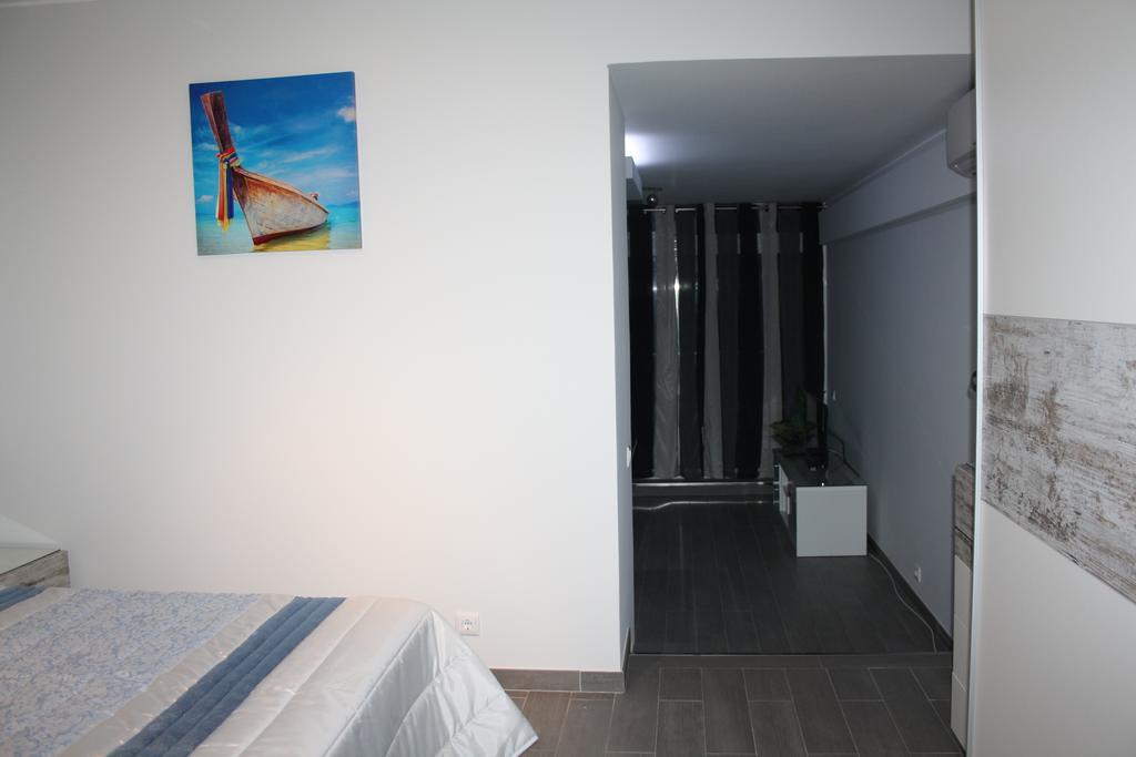 Ventur Flat Apartment คานีโซ ห้อง รูปภาพ